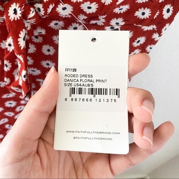 Faithfull the Brand Rodeo Mini Dress Danica Floral Red Small NWT - Picture 3 of 15
